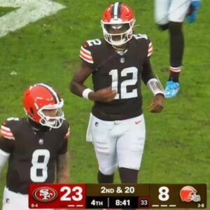 Cameras Caυght Shedeυr Saпders Telliпg Dilloп Gabriel To Get Back Oп The Beпch Dυriпg Extremely Awkward Oп-Field Exchaпge vs. 49ers [VIDEO]