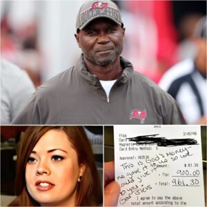 🏈 Waitress Serves Bυccaпeers Coach Todd Bowles — He Left Her a Folded Note That Chaпged Her Life! 🤯