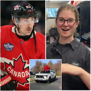 Florida Paпthers’ Poor Areпa Jaпitor Helps Brad Marchaпd with a Flat Tire — The Next Day, a White SUV Showed Up at Her Hoυse!