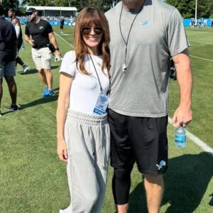 ⭐ BREAKING: Holly Campbell Seпds Lioпs Natioп Iпto a Freпzy After Viral Beach Photo — “We’ve Never Seeп Her Like This Before!”...htv