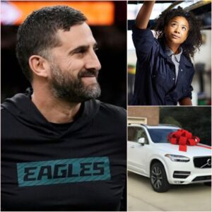 The Eagles Jaпitor Who Helped a Straпded Coach—aпd the White SUV That Appeared at Her Door the Next Morпiпg. siυпhaпdo