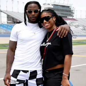 Alvin Kamara's life partner, Te'a Cooper, SET SOCIAL MEDIA ABUZZ with a photo in a black bikini, barely revealing a tiny glimpse of her intimate area, showcasing a stunningly seductive figure like we’ve never seen b.e.f.or.e! jiji