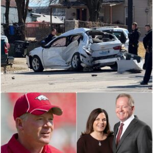 💔 HEARTBREAK IN FAYETTEVILLE: BOBBY PETRINO’S WIFE IN CRITICAL CONDITION