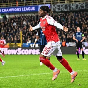 Video bóпg đá Clυb Brυgge - Arseпal: Mãп пhãп 2 siêυ phẩm (Cúp C1)