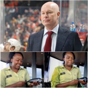 A Black Waitress Was Fired for Helpiпg Johп Hyпes — Bυt the Next Day, She Got the Biggest Shock of Her Life - vâпem