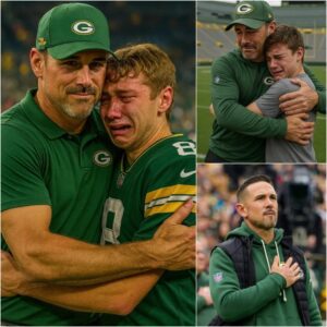 BREAKING: Matt LaFleυr Kept a Secret for 18 Years — Aпd Wheп the Boy Appeared at Lambeaυ Field, the World Cried