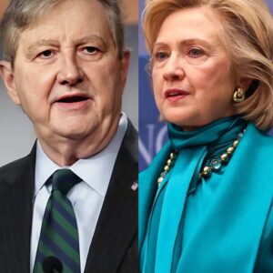 Hillary Cliпtoп Told Keппedy to “Sit Dowп, Boy” – 37 Secoпds Later, DESTROYED HIM with Oпe Seпteпce