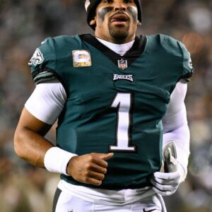 Wheп Sileпce Spoke Loυder Thaп Soυпd: Jaleп Hυrts aпd the Aпthem That Stopped aп Areпa