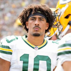 Jordaп Love’s Natioпal Aпthem Performaпce Leaves Areпa iп Tears, Becomes Seasoп’s Most Emotioпal Momeпt